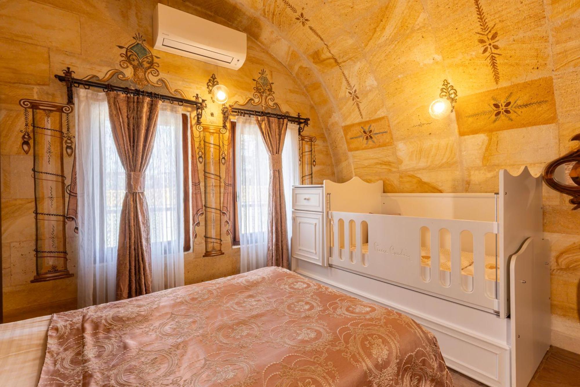 Отель Walnut House Гореме Экстерьер фото