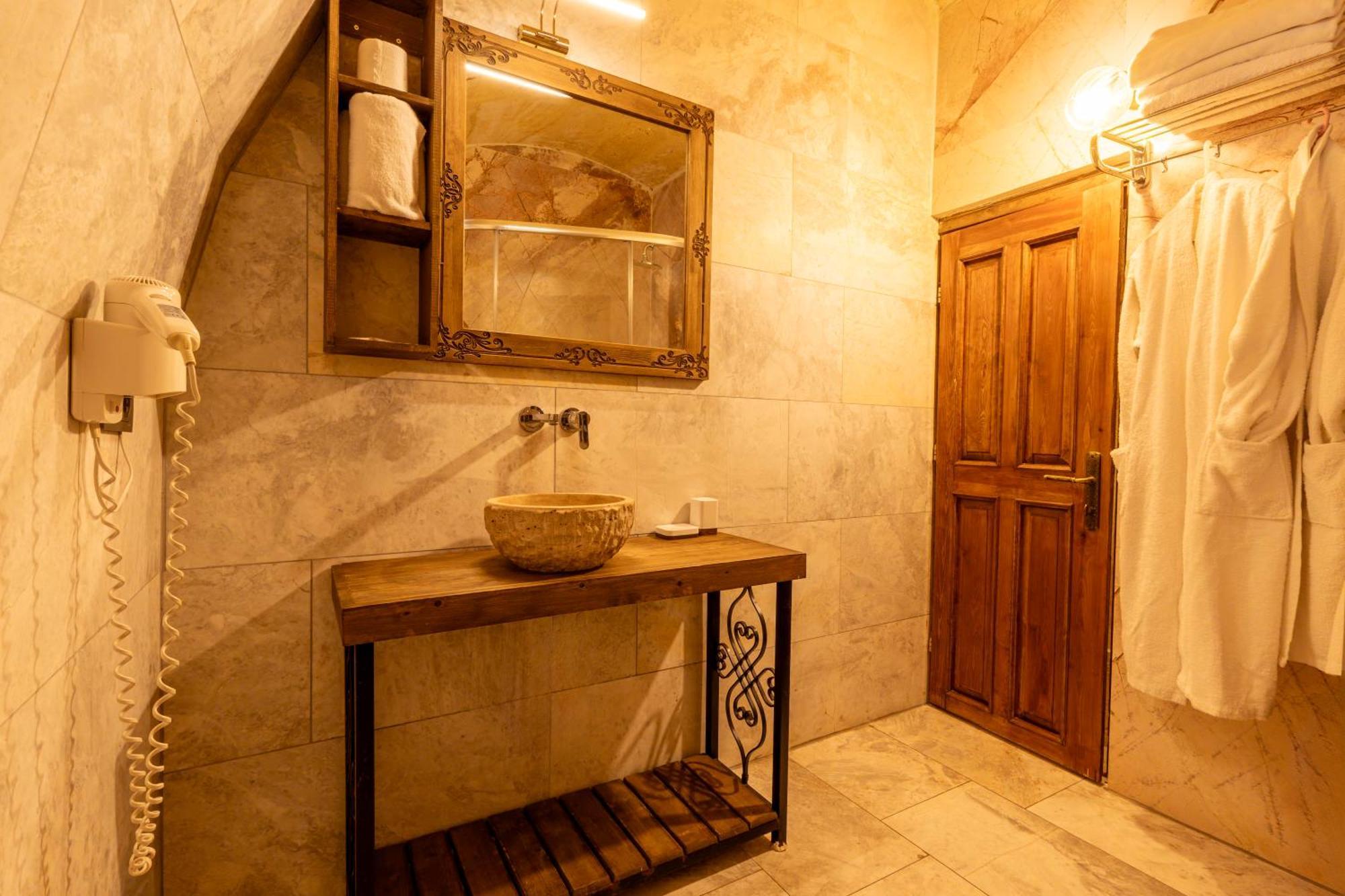 Отель Walnut House Гореме Экстерьер фото
